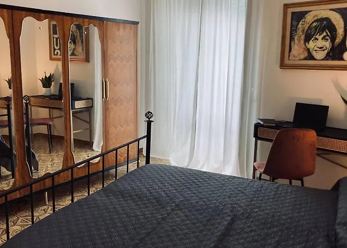 Palestro 8_art House בית נופש